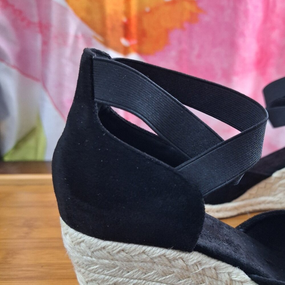 Faux Suede Black Natural Wedge Closed Toe Espadrilles Ankle Straps Size 39 EU - Picture 8 of 15